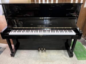 ヤマハ　アップライトピアノ　U1H　人気モデル　格安販売